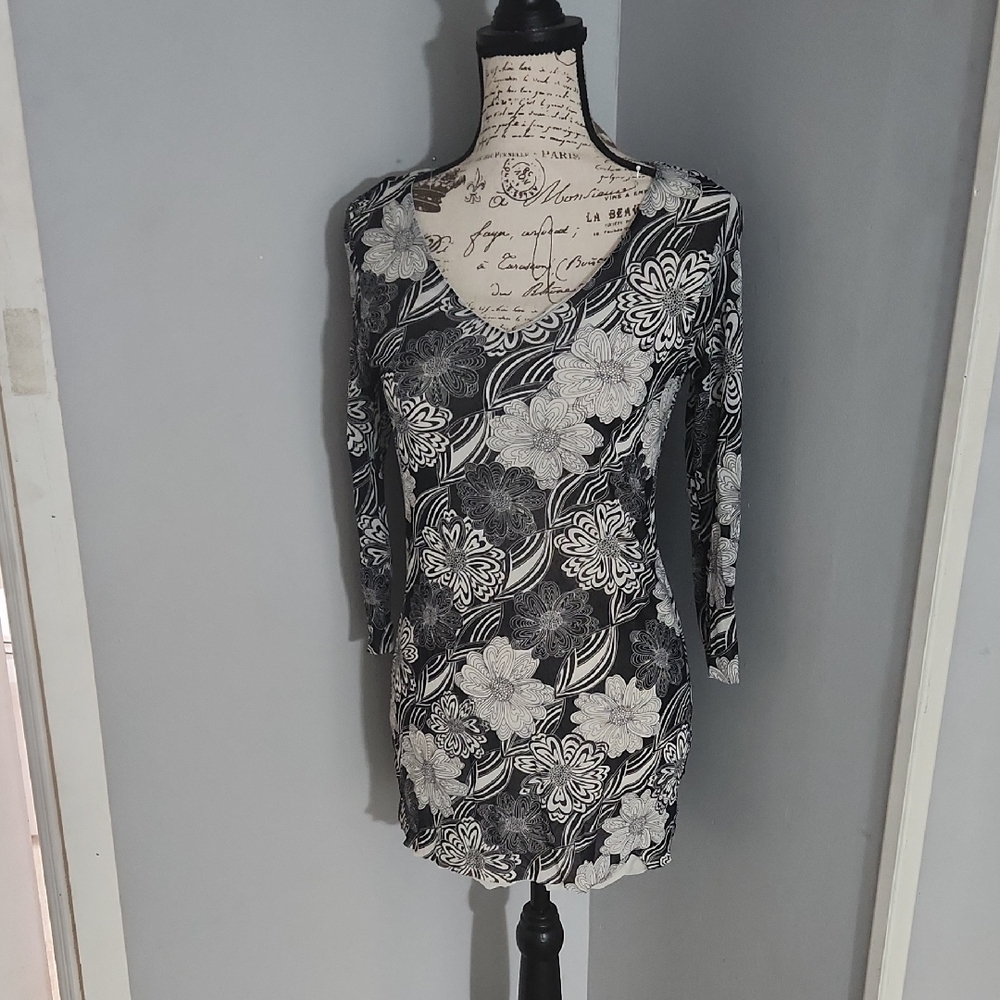 CAbi Black and White Floral Long Sleeve Blouse
